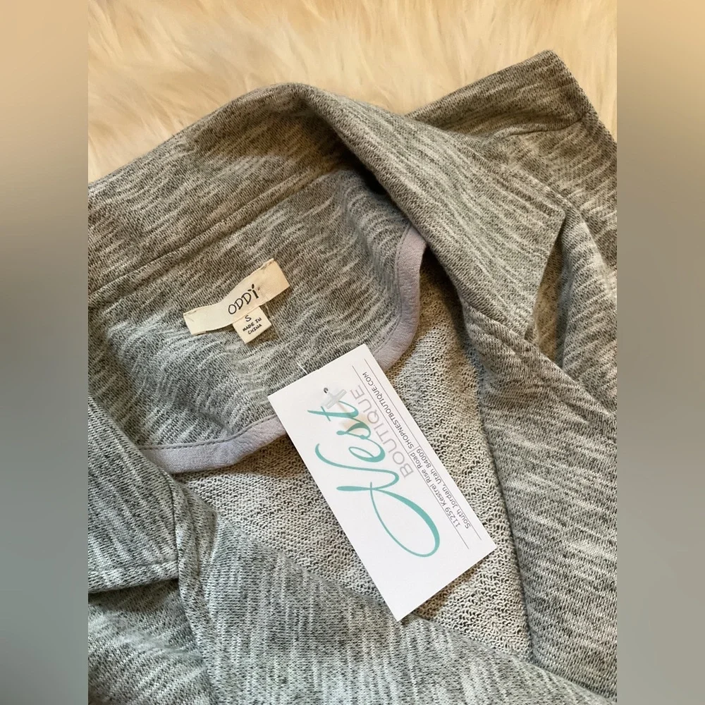 Oddy Boutique Sleeveless Zip Up Sweatshirt Vest Small Gray NWT